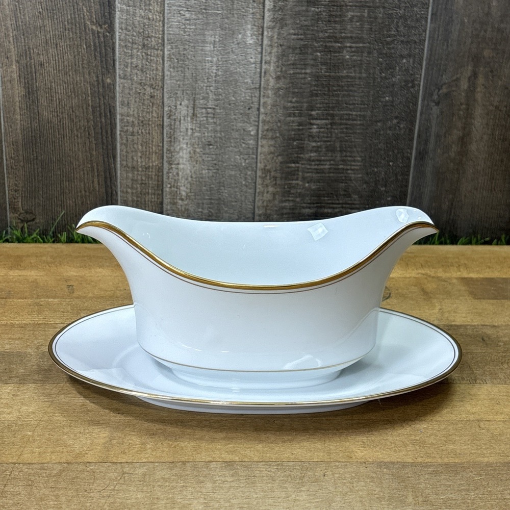 Crown Empire Regent Fine China Gravy Boat Underplate White Gold Trim